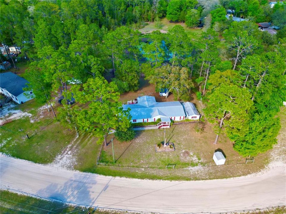 For Sale: $249,900 (4 beds, 3 baths, 2150 Square Feet)