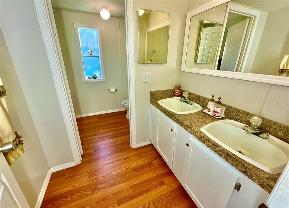For Sale: $249,900 (4 beds, 3 baths, 2150 Square Feet)
