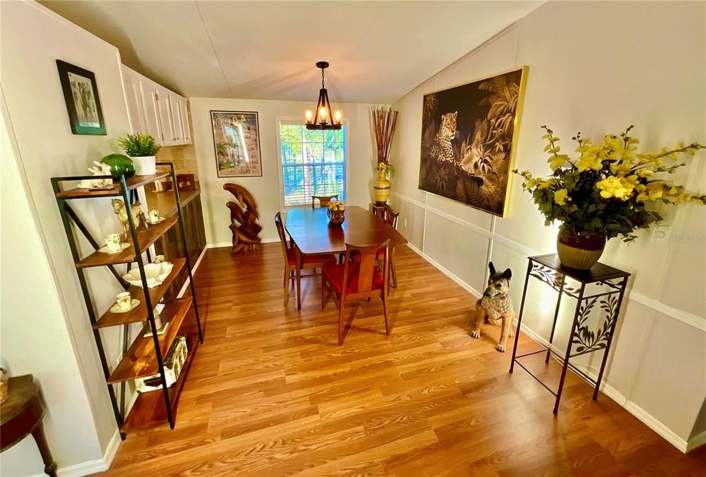 For Sale: $249,900 (4 beds, 3 baths, 2150 Square Feet)