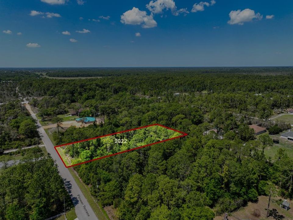 待售: $59,900 (1.00 acres)