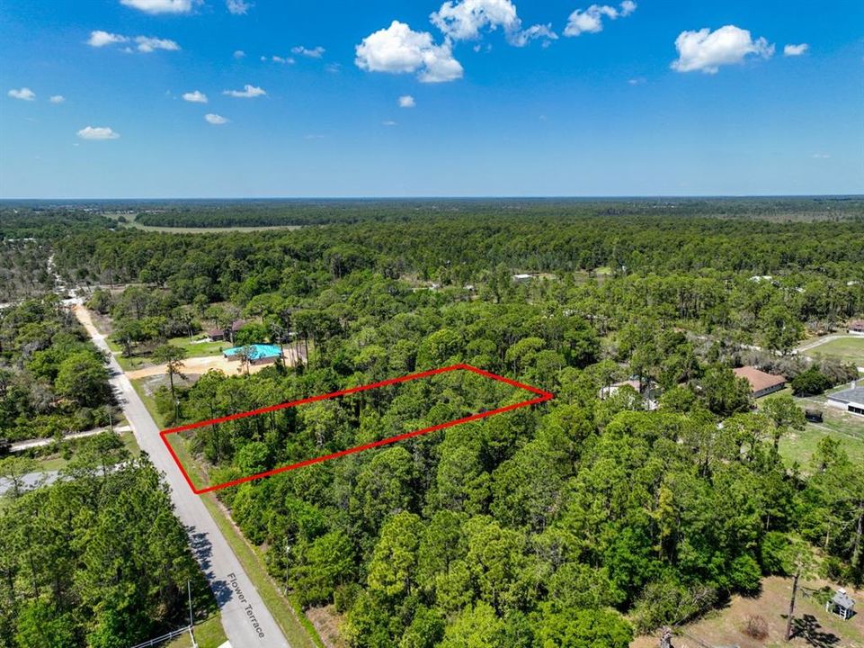 待售: $59,900 (1.00 acres)