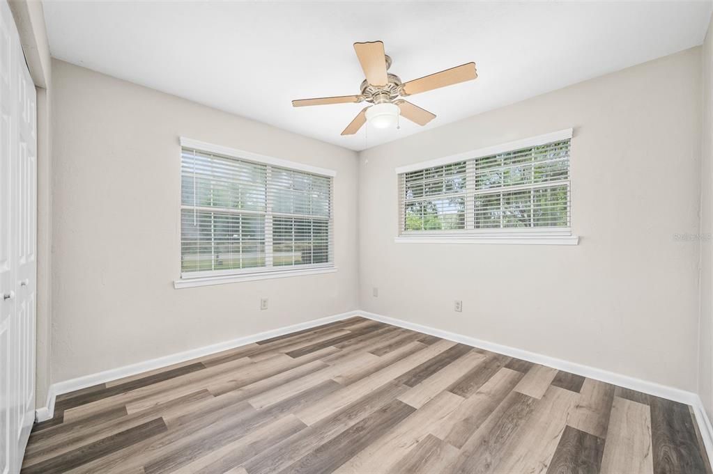 En Venta: $329,900 (3 camas, 2 baños, 1642 Pies cuadrados)