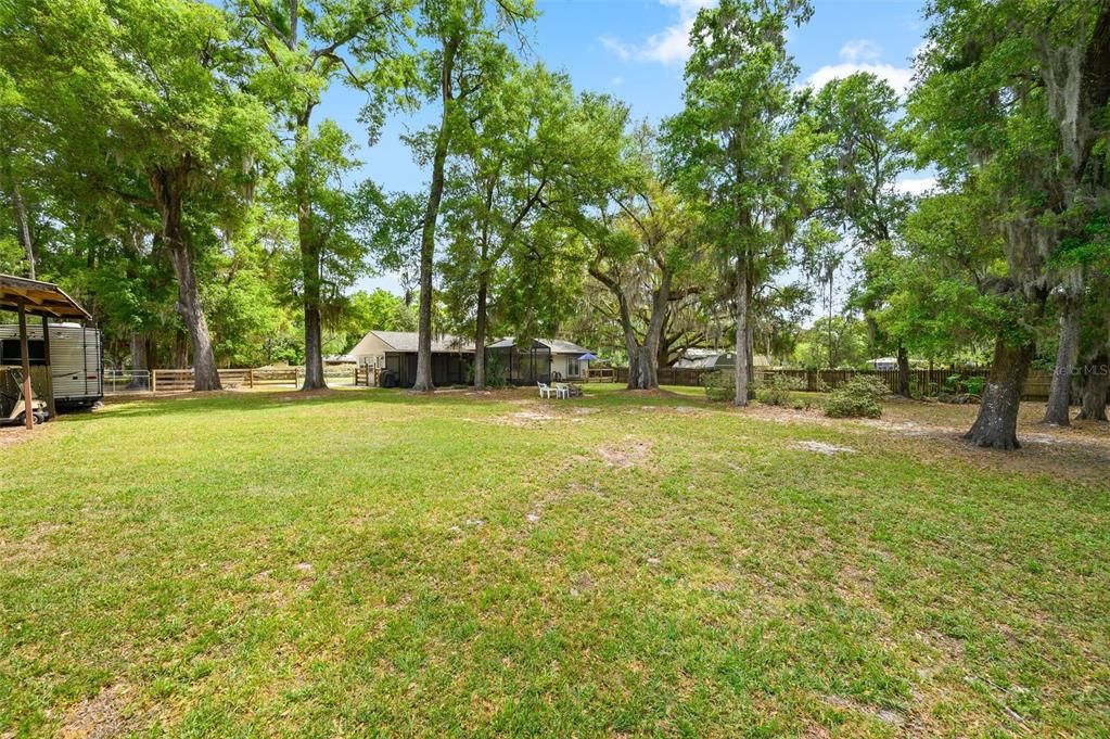 En Venta: $329,900 (3 camas, 2 baños, 1642 Pies cuadrados)