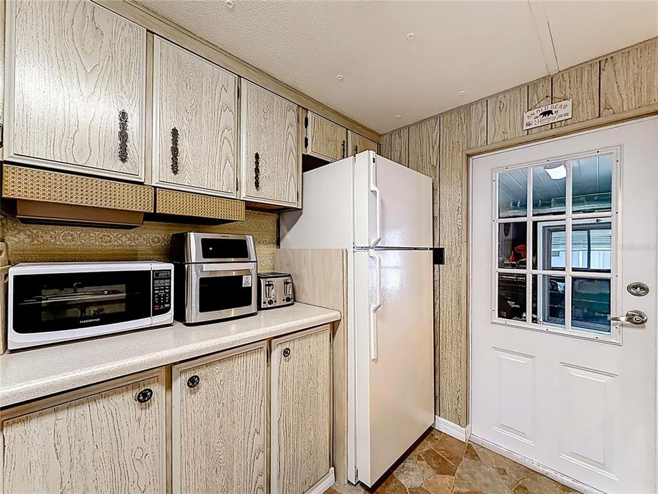 En Venta: $145,900 (2 camas, 2 baños, 828 Pies cuadrados)