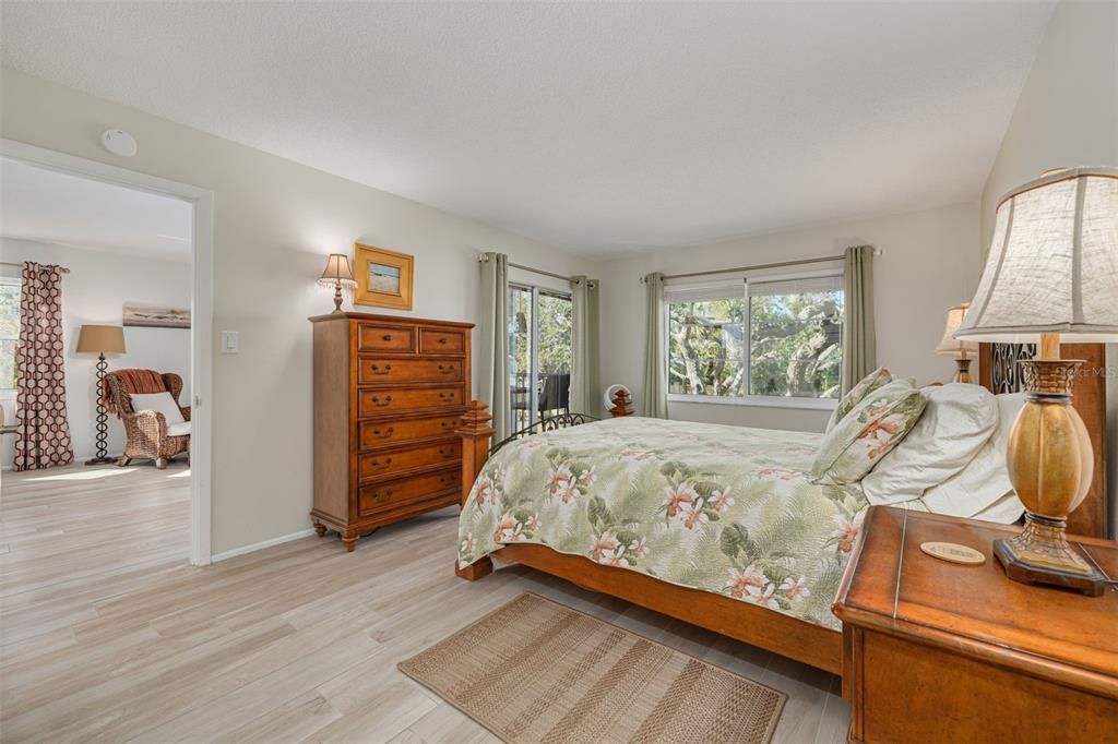 En Venta: $624,999 (2 camas, 2 baños, 1160 Pies cuadrados)