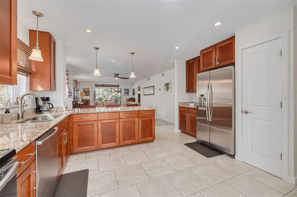 En Venta: $624,999 (2 camas, 2 baños, 1160 Pies cuadrados)