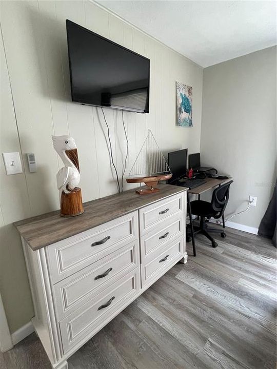 В аренду: $1,800 (2 спален, 1 ванн, 780 Квадратных фут)