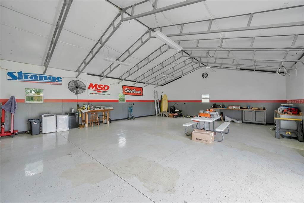 En Venta: $659,900 (4 camas, 2 baños, 2555 Pies cuadrados)