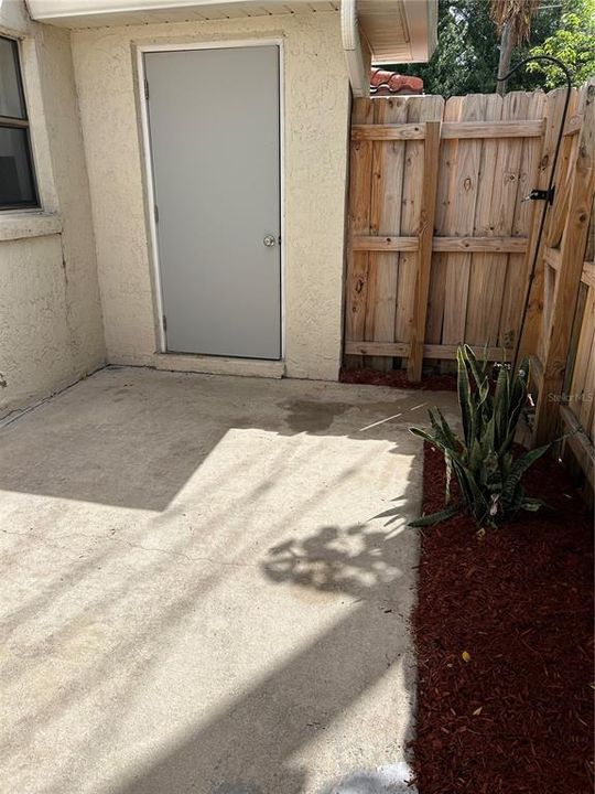 Activo con contrato: $192,500 (2 camas, 2 baños, 1104 Pies cuadrados)