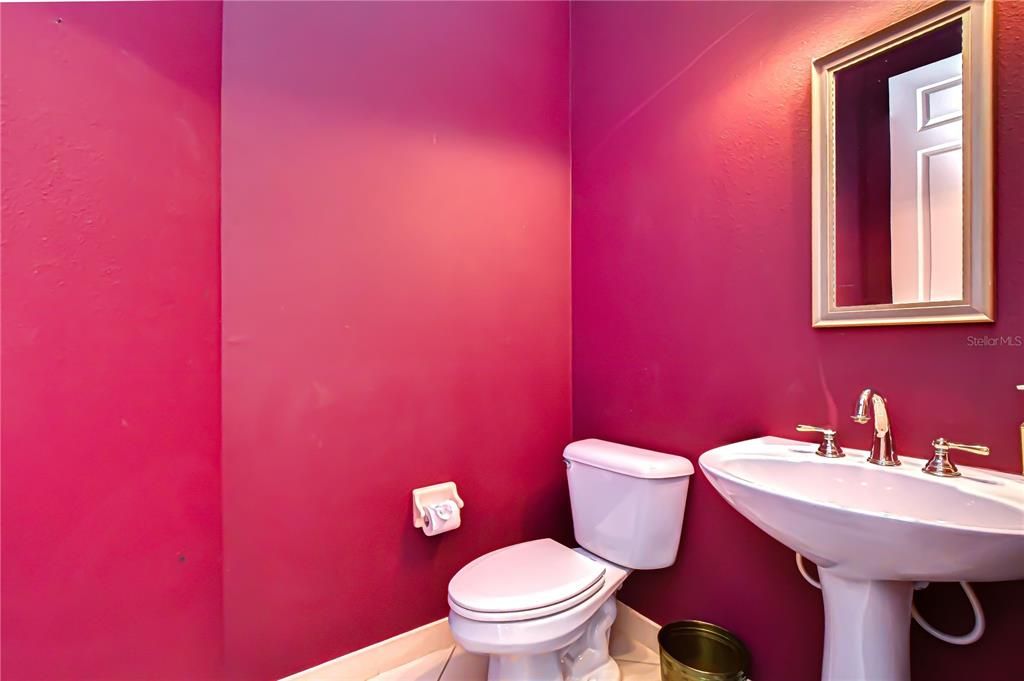 En Venta: $825,000 (2 camas, 2 baños, 2795 Pies cuadrados)