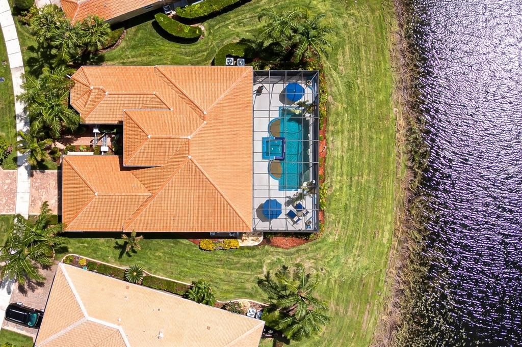 En Venta: $825,000 (2 camas, 2 baños, 2795 Pies cuadrados)