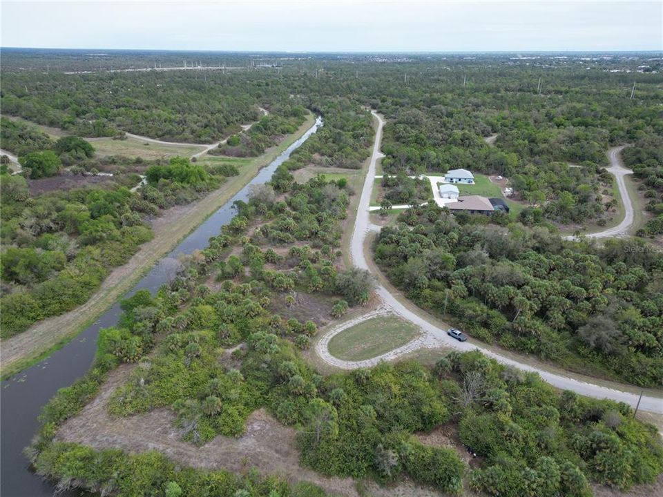 На продажу: $40,000 (0.78 acres)