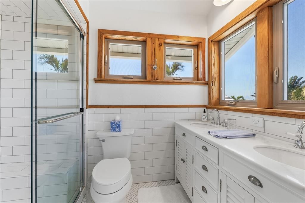 Active With Contract: $3,995,000 (4 beds, 4 baths, 2301 Square Feet)
