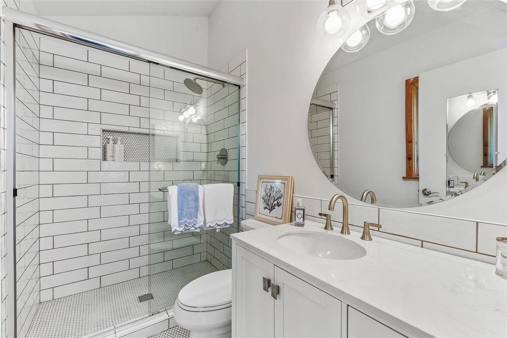 Active With Contract: $3,995,000 (4 beds, 4 baths, 2301 Square Feet)