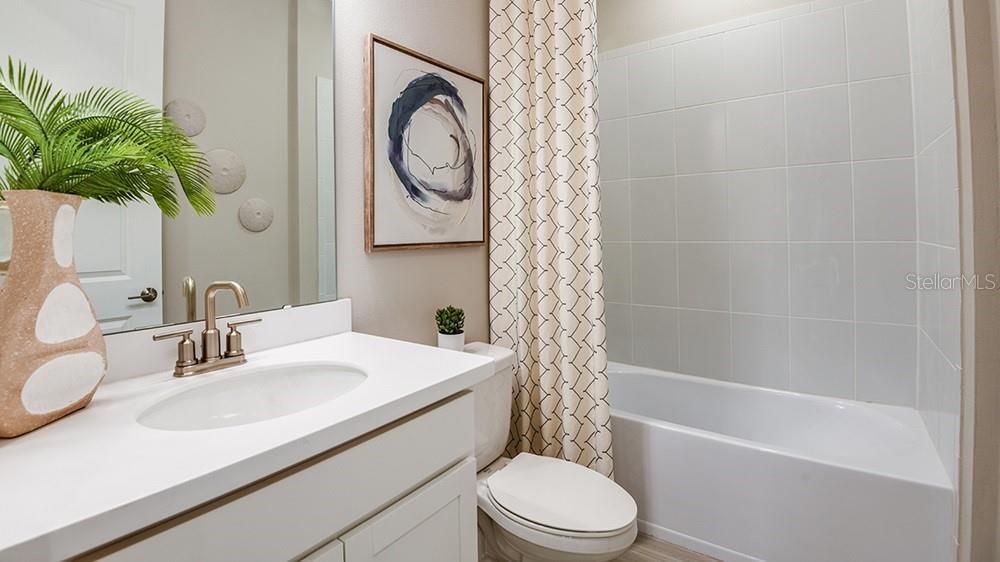 На продажу: $349,990 (2 спален, 2 ванн, 1515 Квадратных фут)