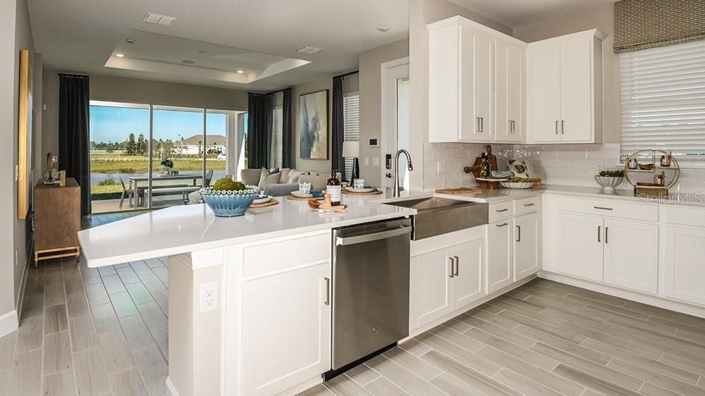 На продажу: $349,990 (2 спален, 2 ванн, 1515 Квадратных фут)