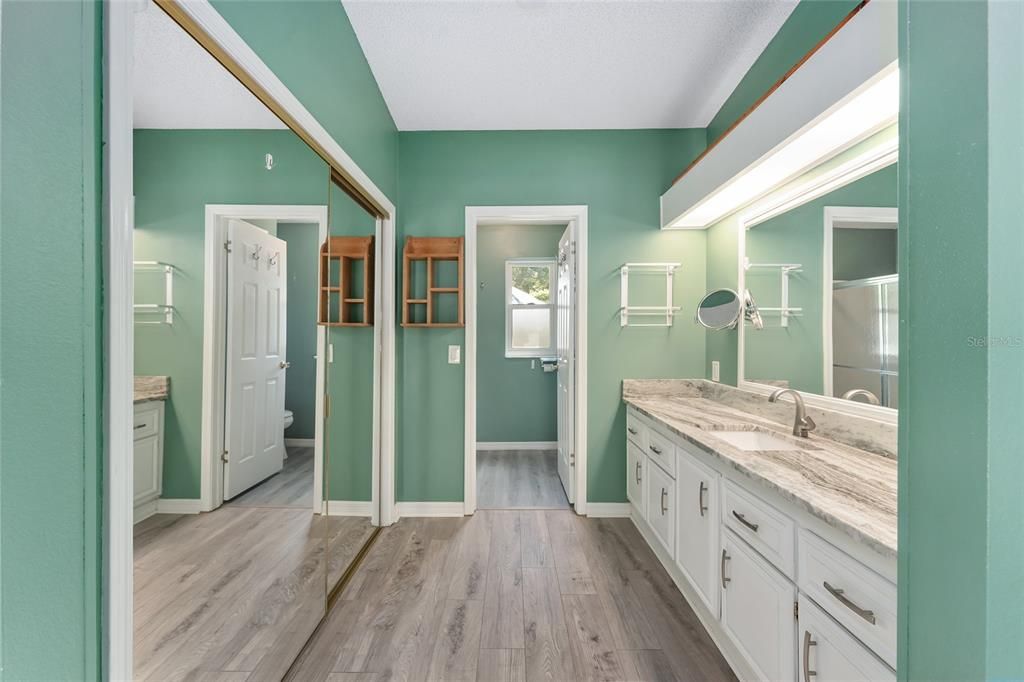 En Renta: $1,999 (2 camas, 2 baños, 1552 Pies cuadrados)