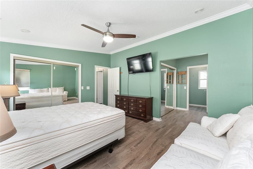 En Renta: $1,999 (2 camas, 2 baños, 1552 Pies cuadrados)