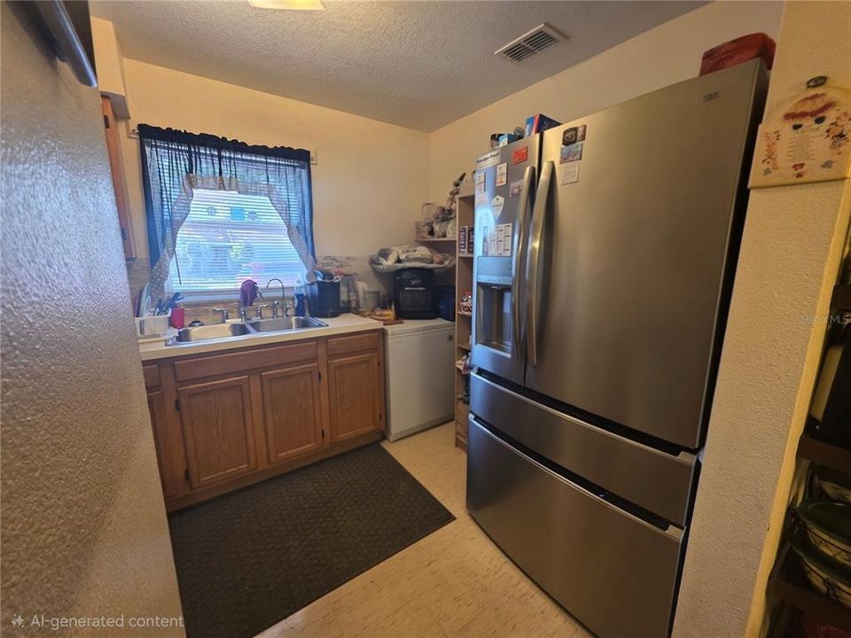 For Sale: $299,900 (3 beds, 1 baths, 1162 Square Feet)