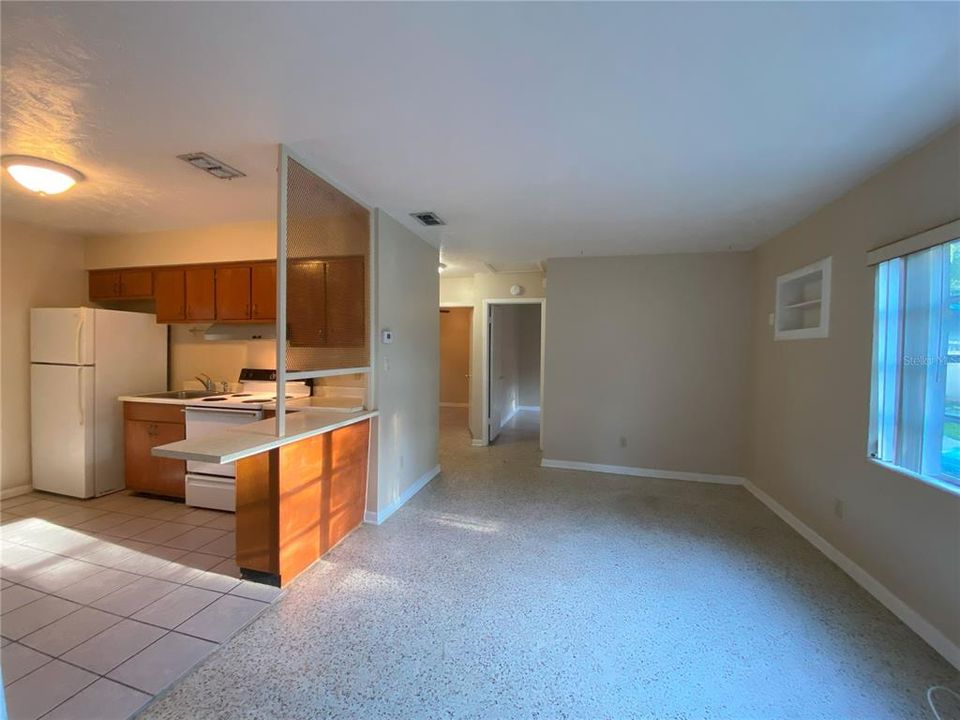 В аренду: $1,449 (2 спален, 1 ванн, 750 Квадратных фут)