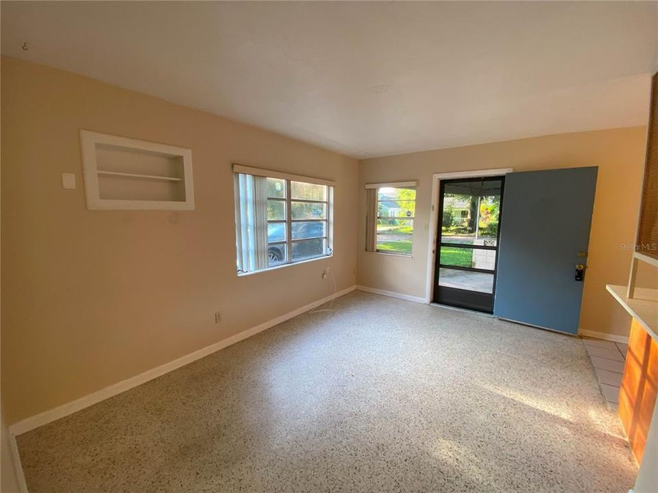 В аренду: $1,449 (2 спален, 1 ванн, 750 Квадратных фут)