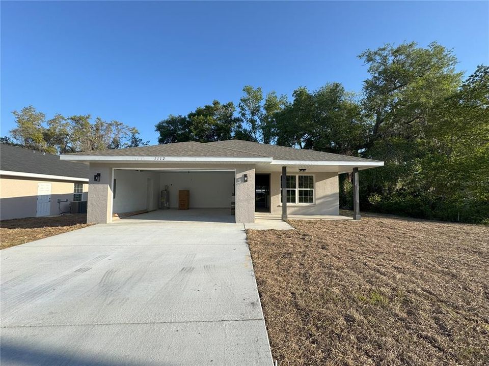 For Rent: $1,750 (3 beds, 2 baths, 1334 Square Feet)