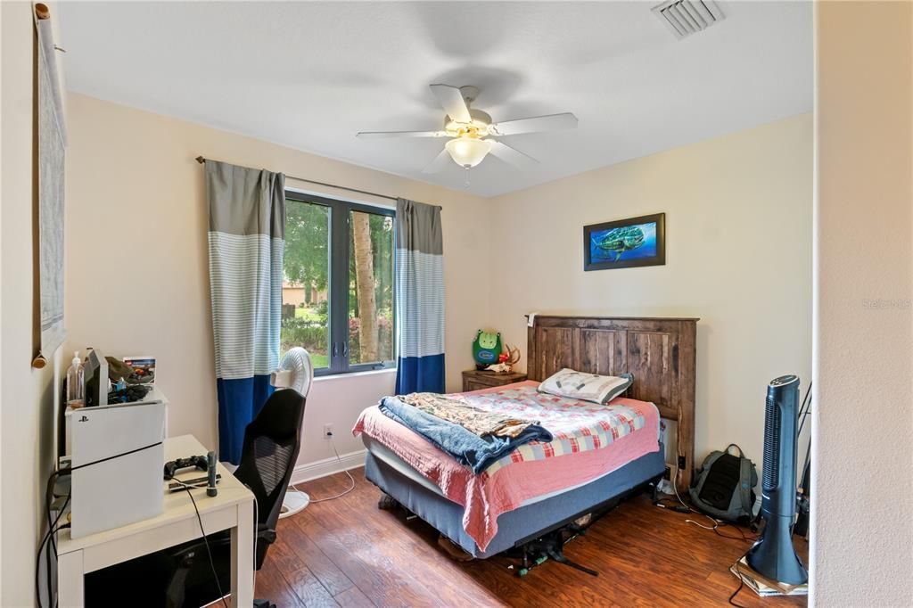 En Venta: $479,900 (3 camas, 2 baños, 2248 Pies cuadrados)