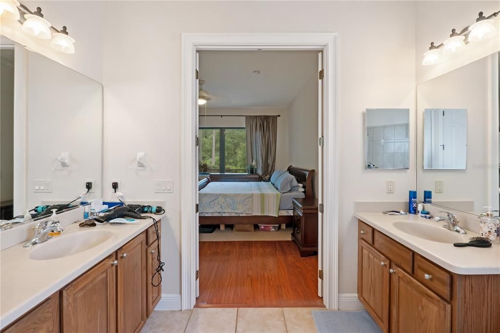 En Venta: $479,900 (3 camas, 2 baños, 2248 Pies cuadrados)