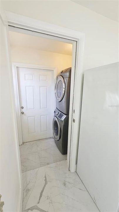 En Venta: $489,999 (4 camas, 0 baños, 1848 Pies cuadrados)