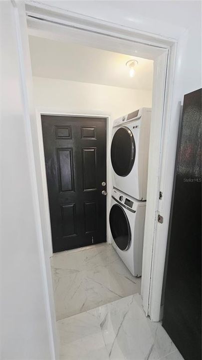 En Venta: $489,999 (4 camas, 0 baños, 1848 Pies cuadrados)