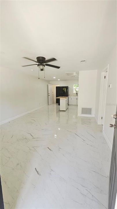 En Venta: $489,999 (4 camas, 0 baños, 1848 Pies cuadrados)