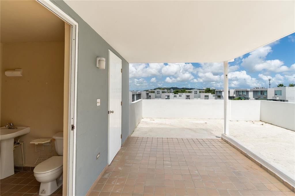 Activo con contrato: $275,000 (3 camas, 2 baños, 0 Pies cuadrados)
