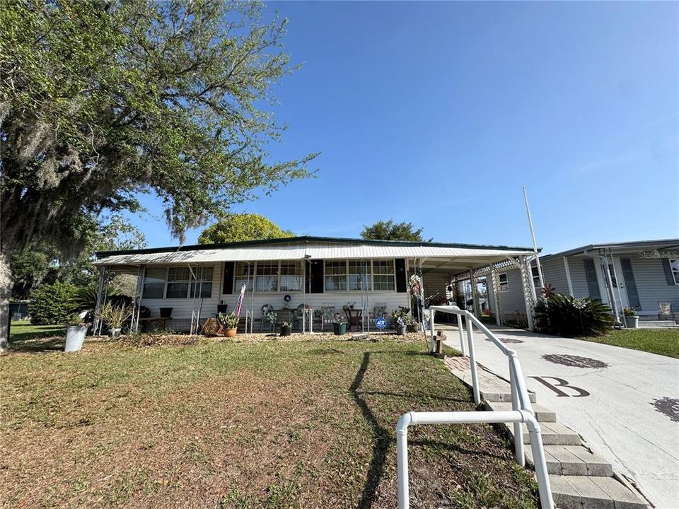 На продажу: $145,000 (2 спален, 2 ванн, 1360 Квадратных фут)