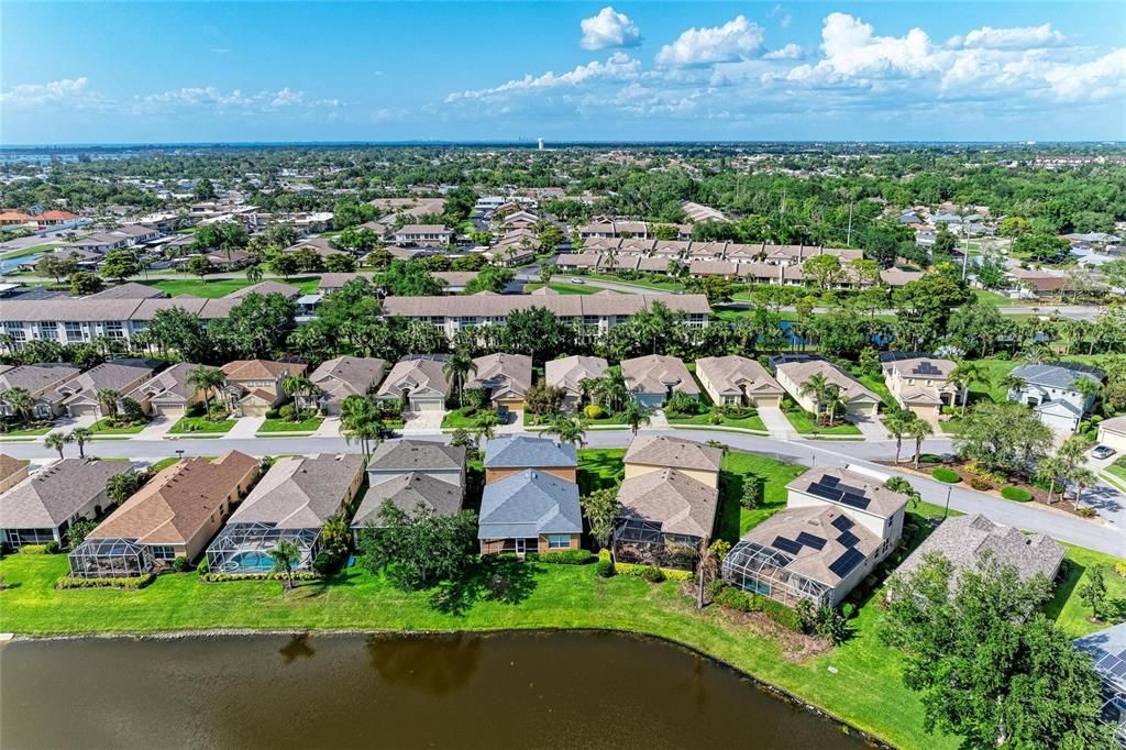 En Venta: $215,000 (2 camas, 2 baños, 1207 Pies cuadrados)