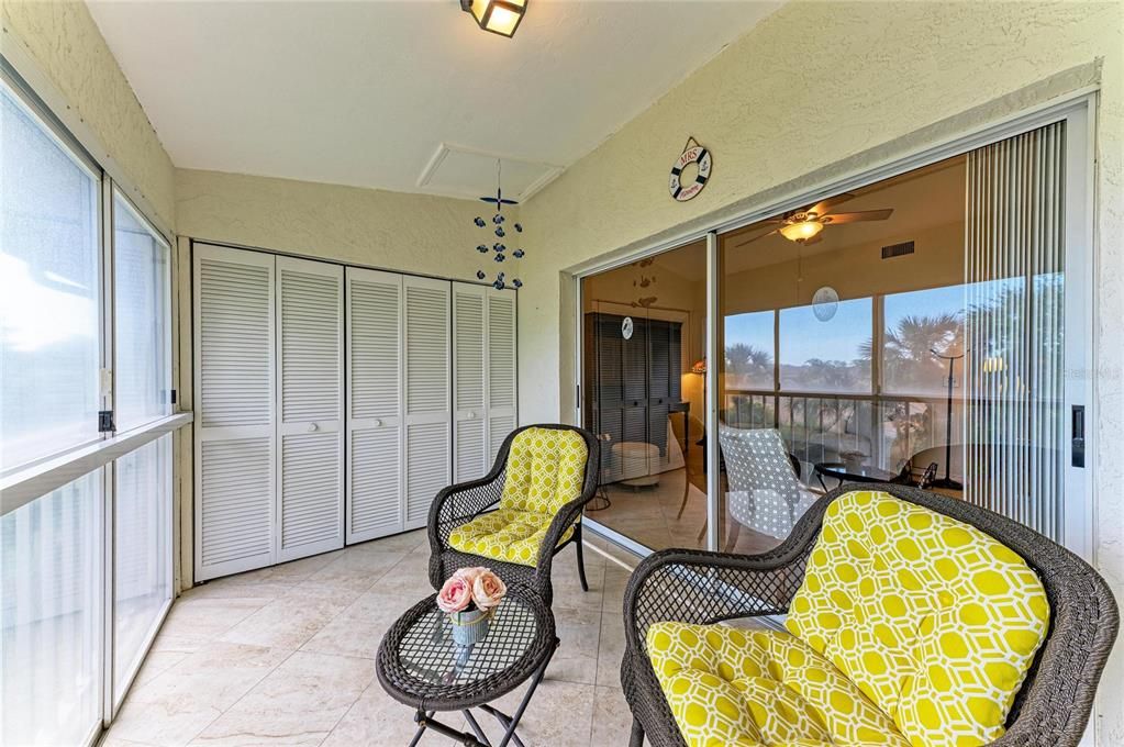 En Venta: $215,000 (2 camas, 2 baños, 1207 Pies cuadrados)