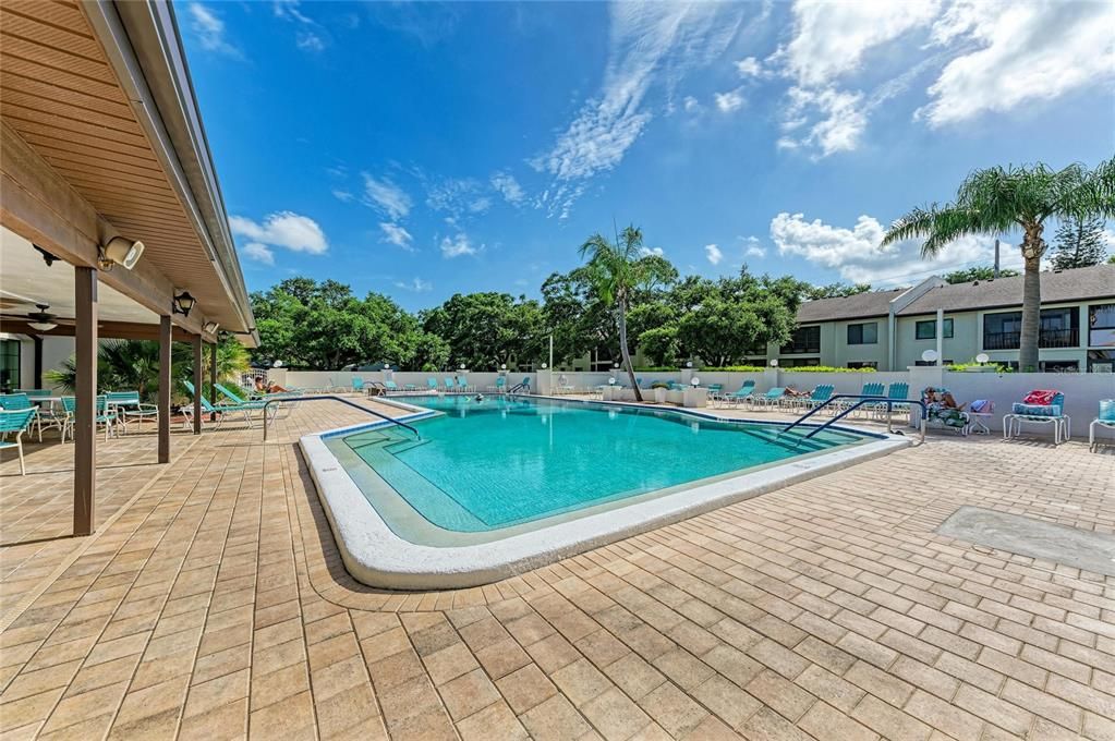 En Venta: $215,000 (2 camas, 2 baños, 1207 Pies cuadrados)