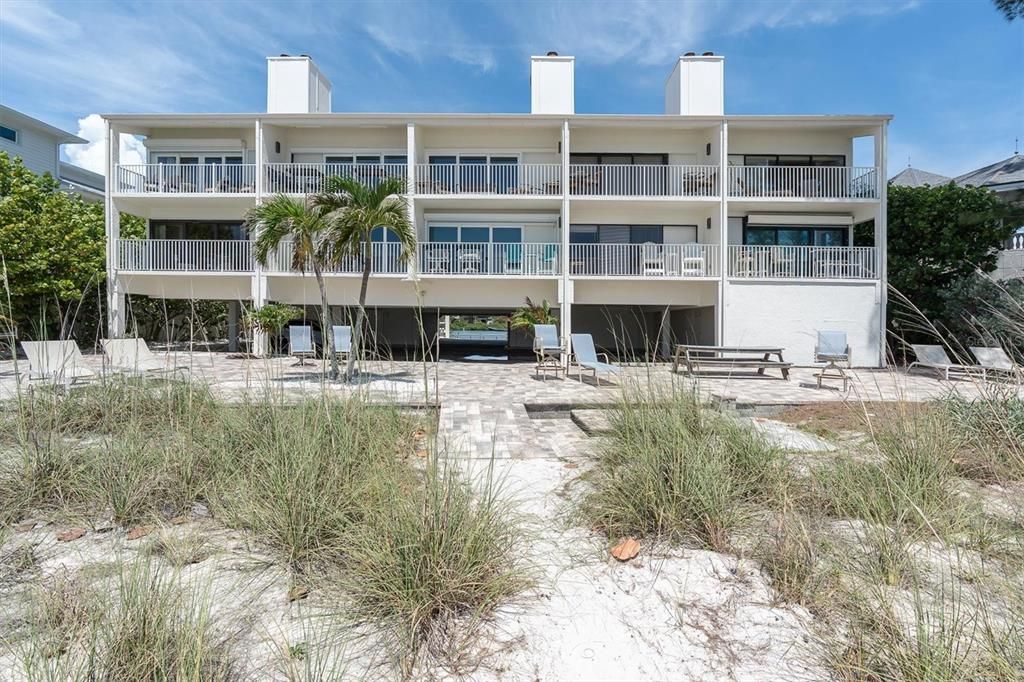 En Venta: $1,150,000 (2 camas, 2 baños, 1340 Pies cuadrados)