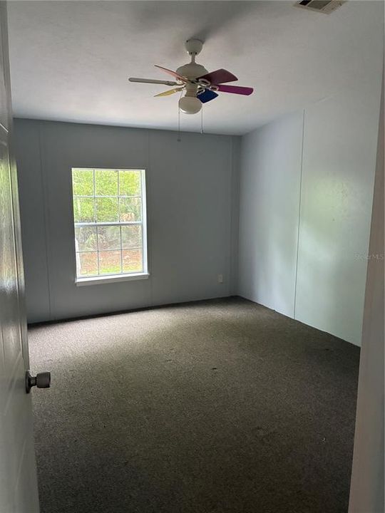 En Venta: $269,900 (3 camas, 2 baños, 2094 Pies cuadrados)