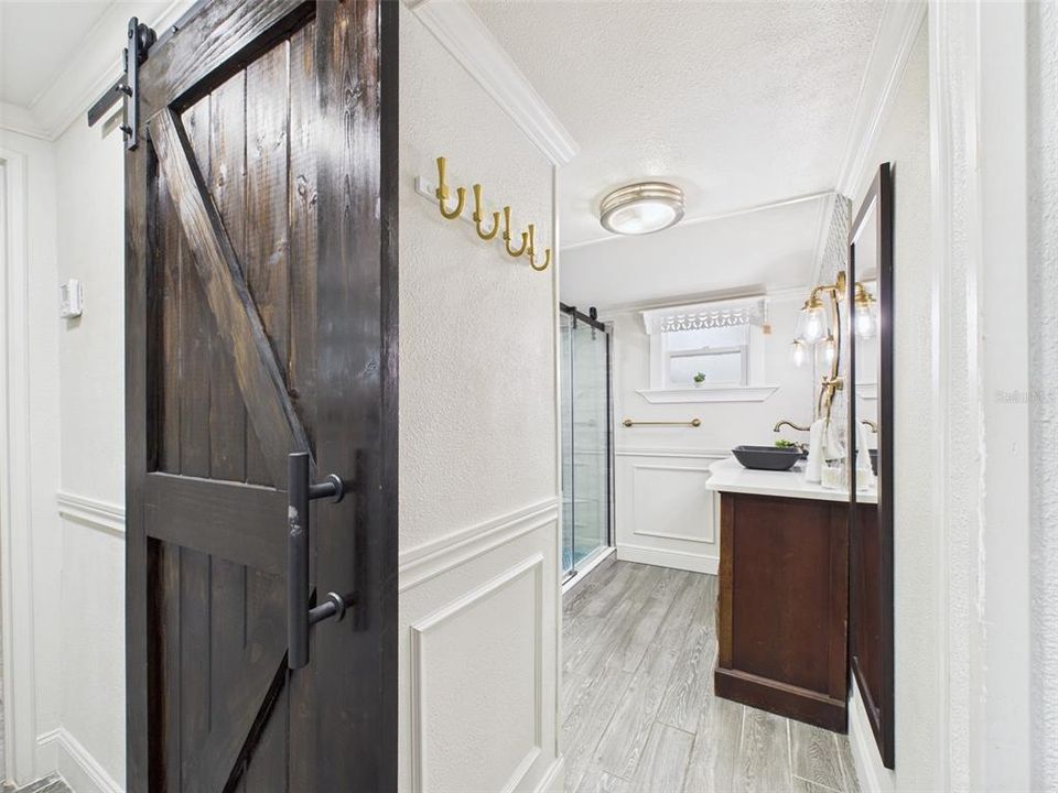 En Venta: $299,900 (4 camas, 0 baños, 1098 Pies cuadrados)