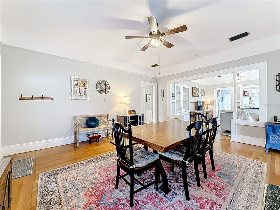 待售: $365,000 (0 贝兹, 0 浴室, 2360 平方英尺)