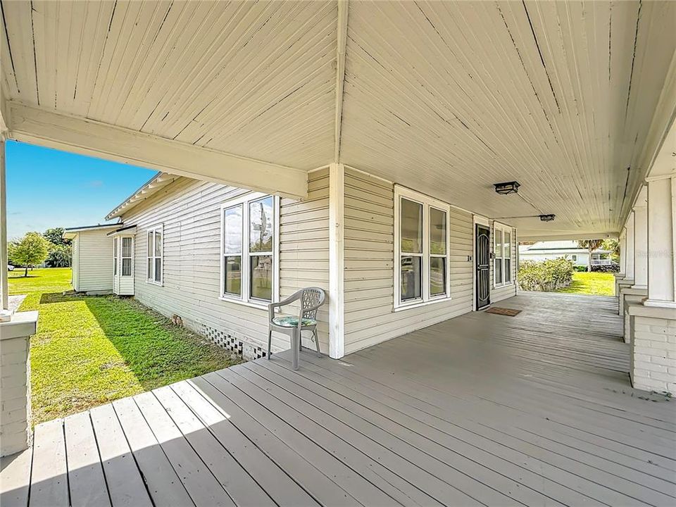 待售: $365,000 (0 贝兹, 0 浴室, 2360 平方英尺)