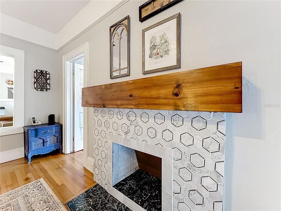 待售: $365,000 (0 贝兹, 0 浴室, 2360 平方英尺)