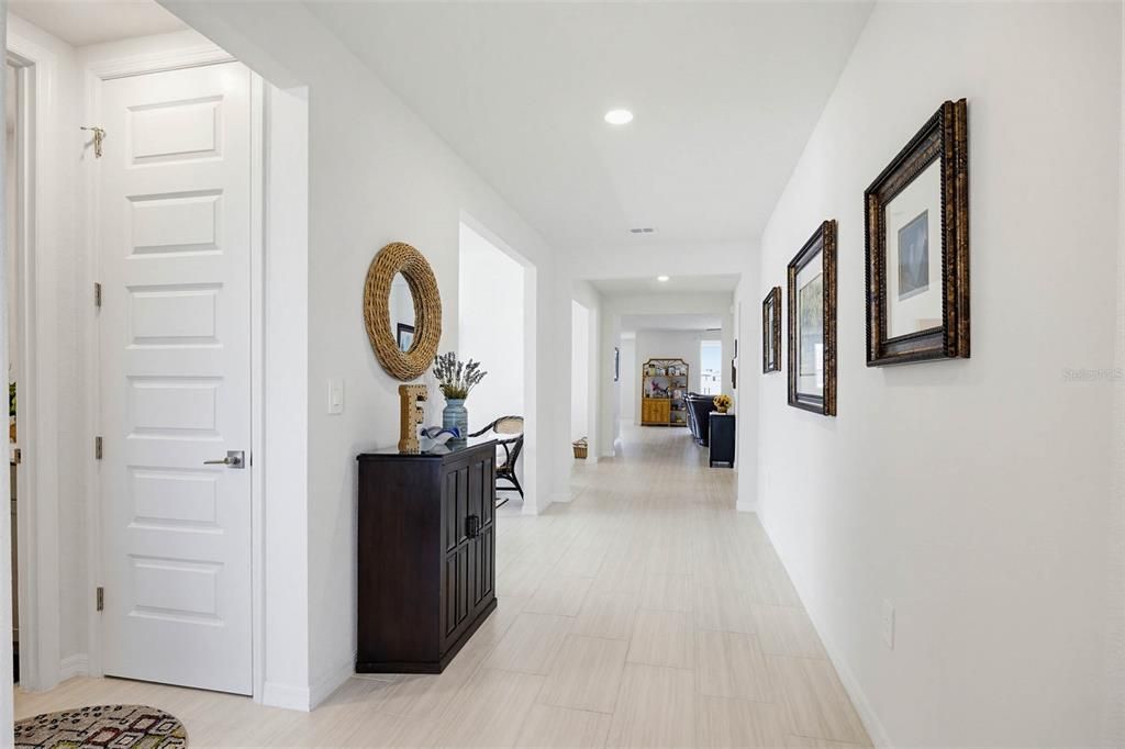En Venta: $450,000 (4 camas, 3 baños, 2793 Pies cuadrados)