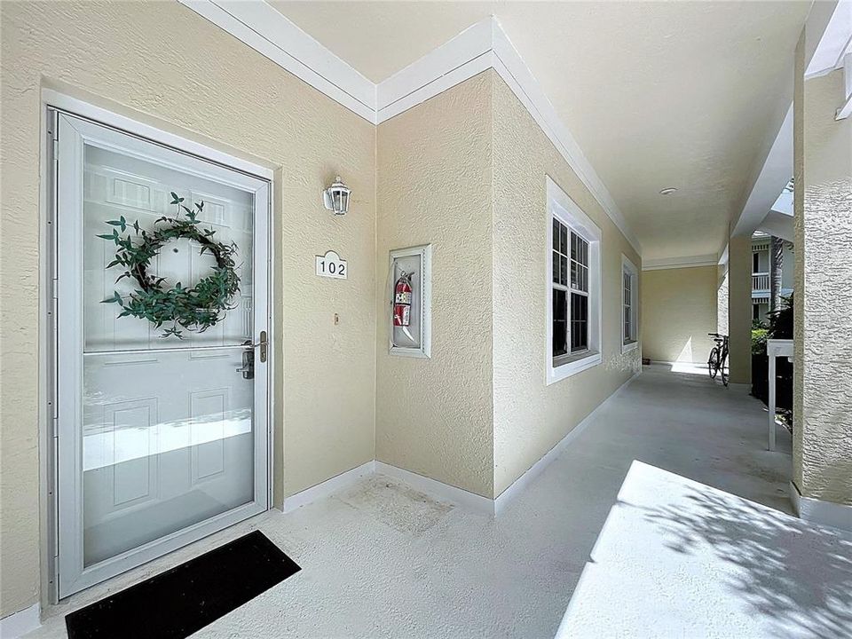 В аренду: $3,000 (2 спален, 2 ванн, 1215 Квадратных фут)