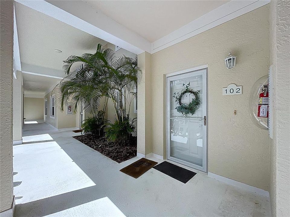 В аренду: $3,000 (2 спален, 2 ванн, 1215 Квадратных фут)