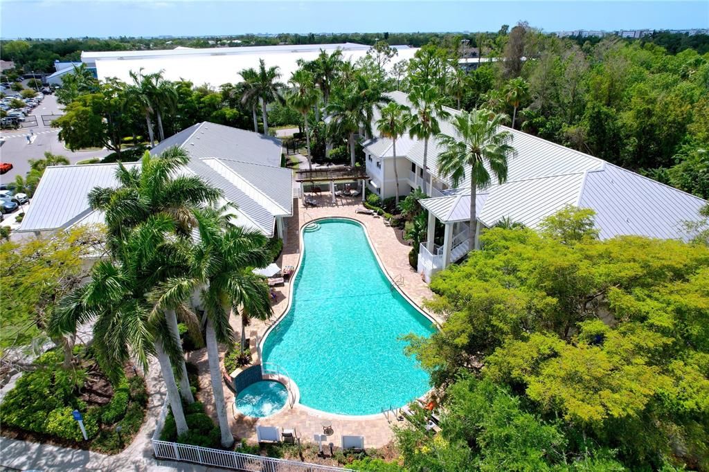 В аренду: $3,000 (2 спален, 2 ванн, 1215 Квадратных фут)