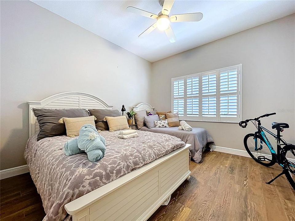 В аренду: $3,000 (2 спален, 2 ванн, 1215 Квадратных фут)