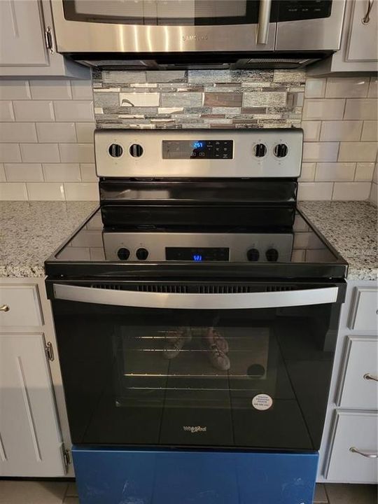 В аренду: $1,750 (2 спален, 2 ванн, 1104 Квадратных фут)