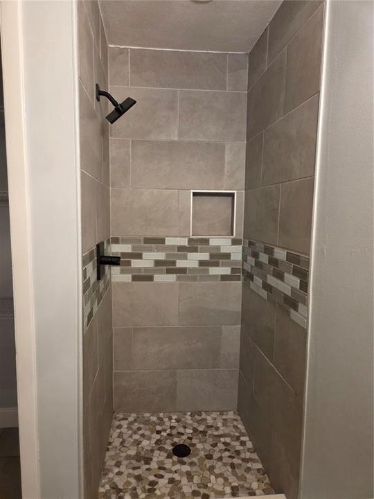 В аренду: $1,750 (2 спален, 2 ванн, 1104 Квадратных фут)