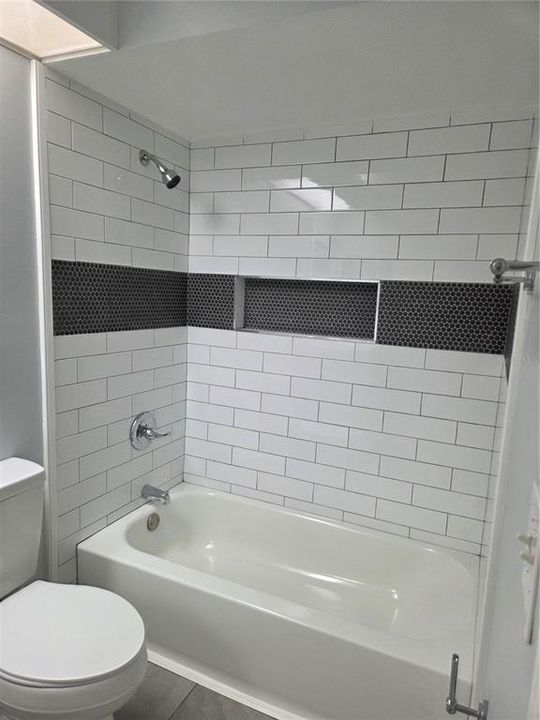 В аренду: $1,750 (2 спален, 2 ванн, 1104 Квадратных фут)